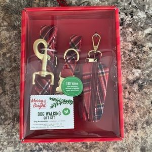 Red plaid collar and leash set